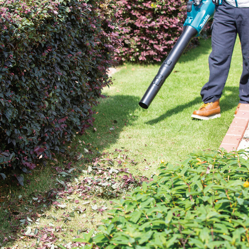 Makita Akku Blasgerät 18V